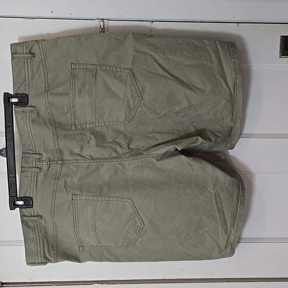 RED ALE MENS KHAKI GREEN SHORTS SIZE 44 WAIST - Picture 4 of 8